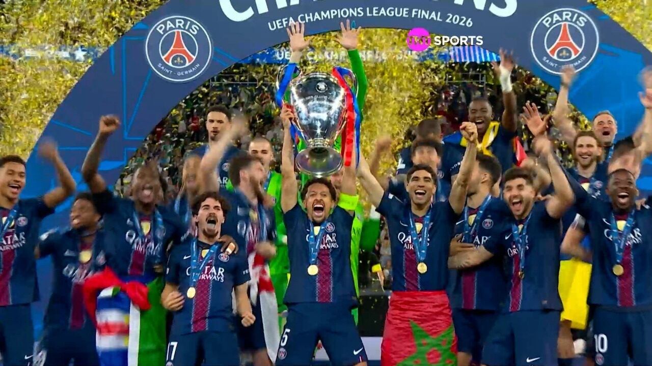 Marquinhos consolando Gabriel Magalhães após cobrança de pênalti