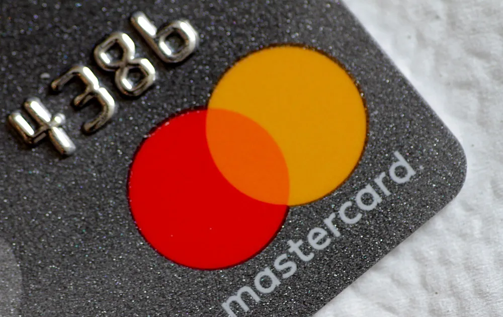 Logotipo da Mastercard em fundo vermelho