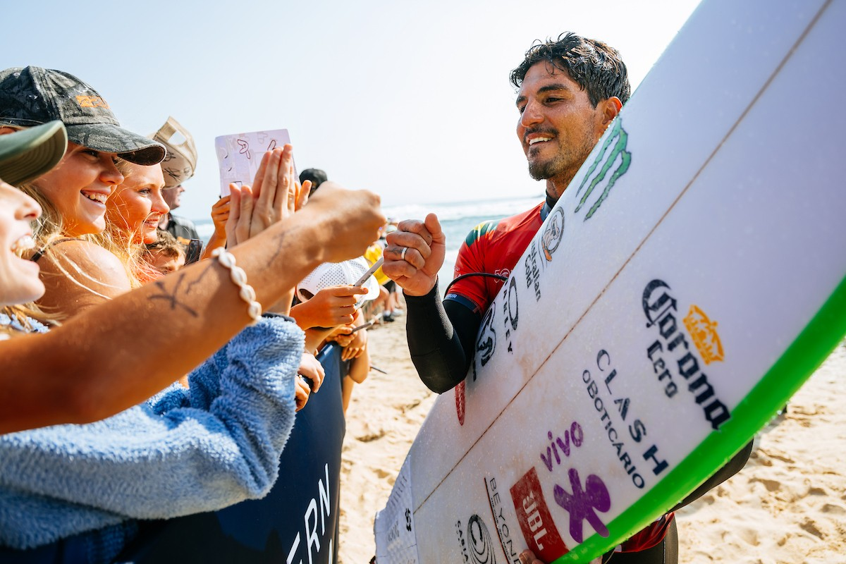 Gabriel Medina surfando em Margaret River