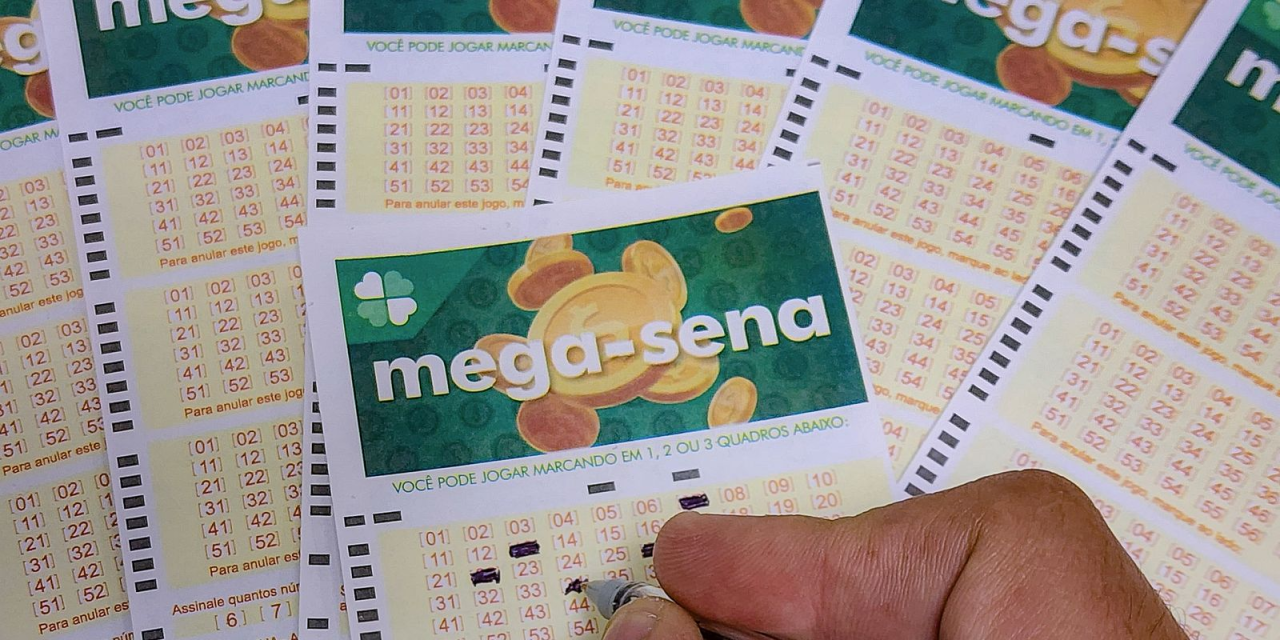 Bolas da Mega-Sena para sorteio