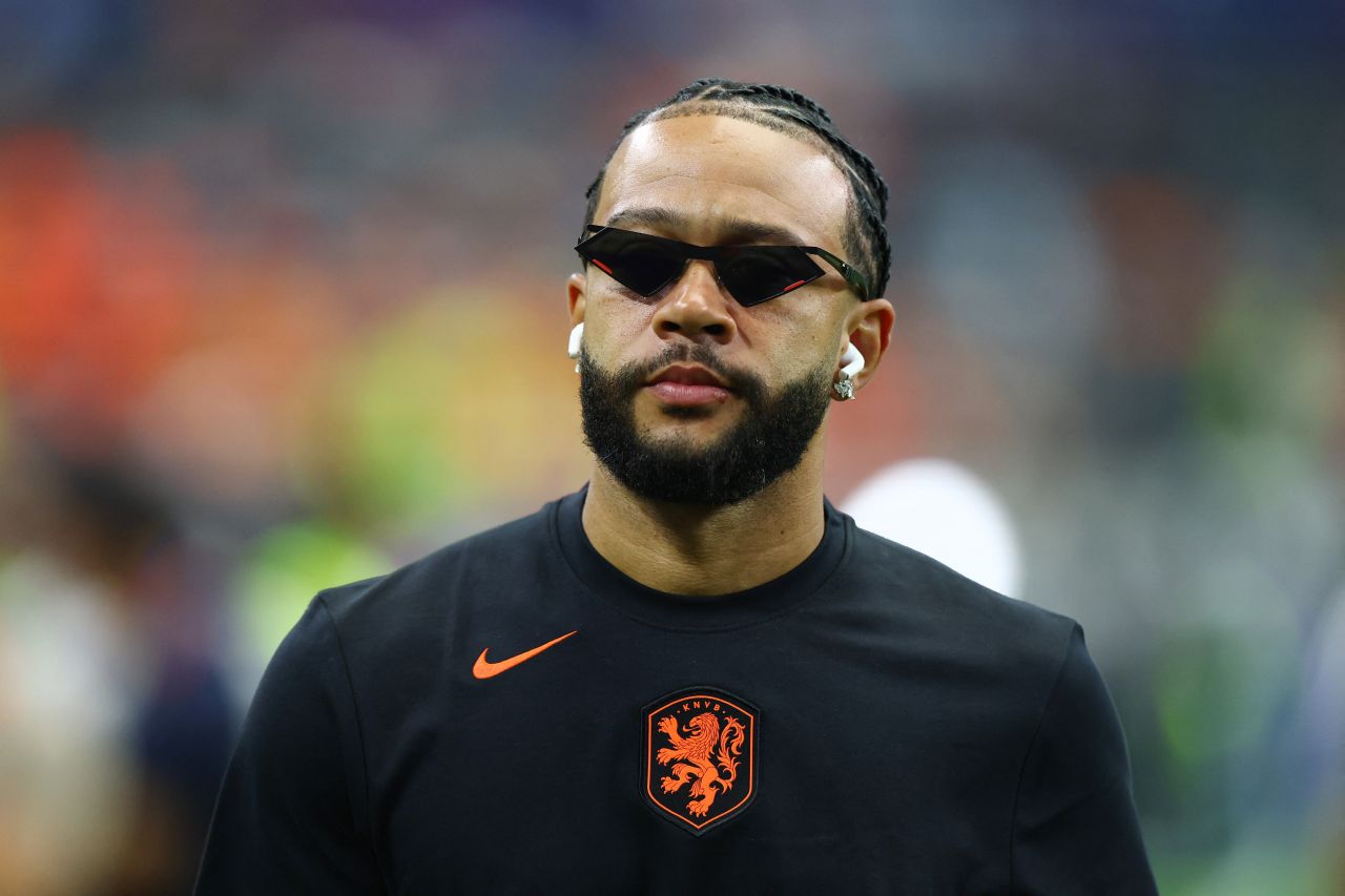Memphis Depay em ação pelo Corinthians