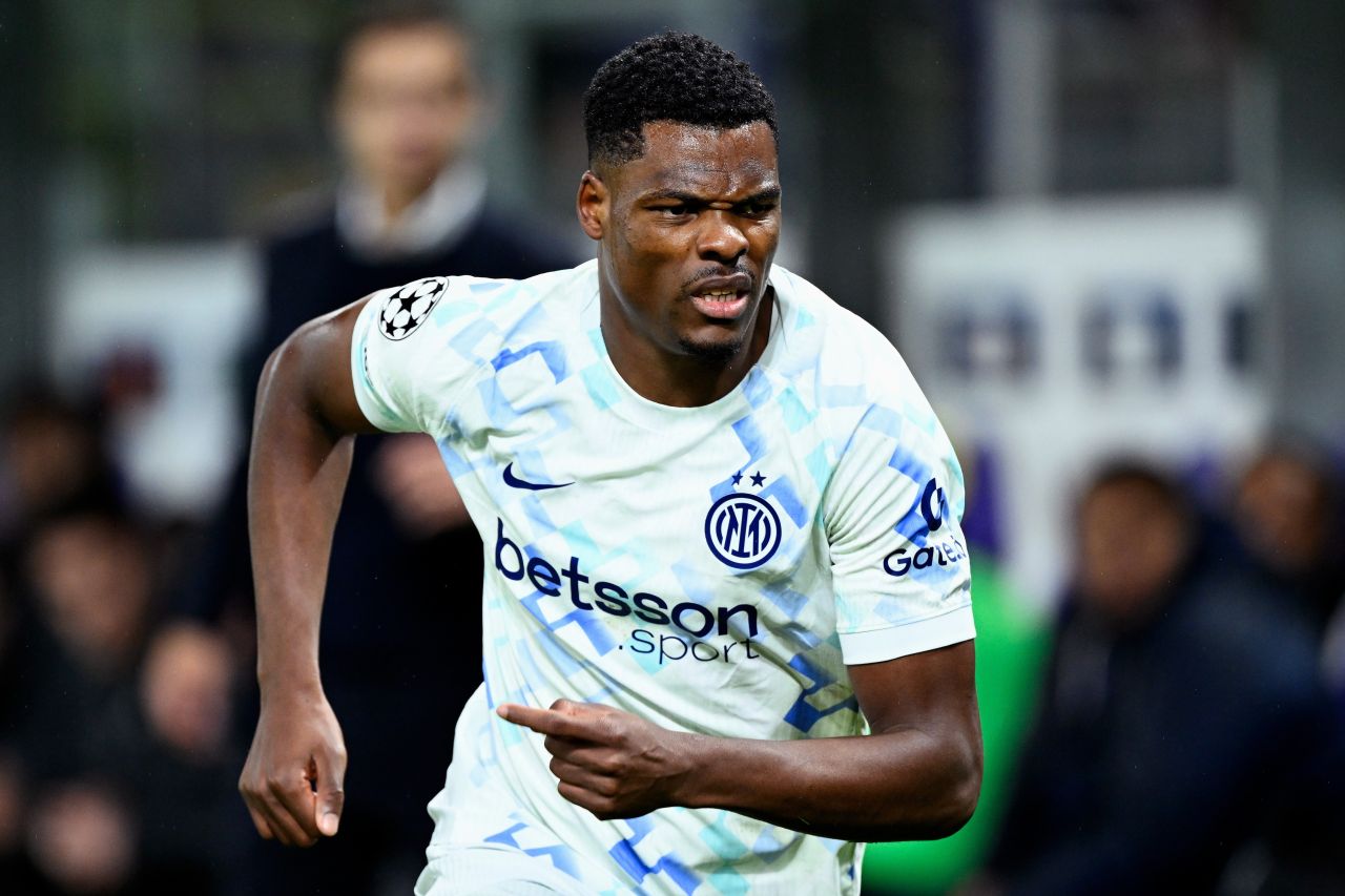 Denzel Dumfries, lateral da Inter de Milão