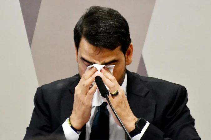 Jorge Messias em reunião no Palácio da Alvorada