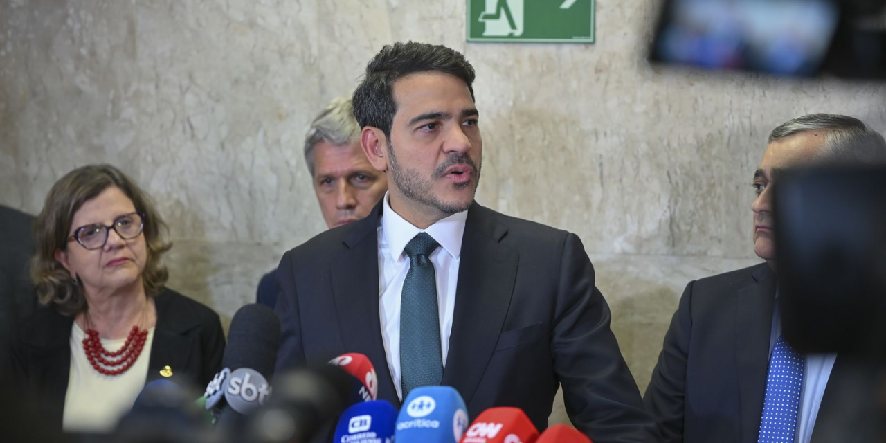 Jorge Messias após votação do Senado