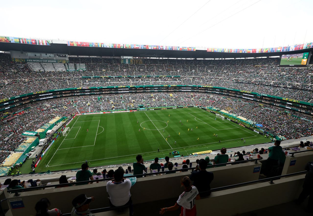 Estádio Azteca lotado para México x Inglaterra