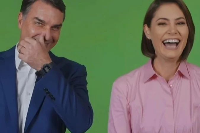 Michelle e Flávio Bolsonaro em gravação de campanha