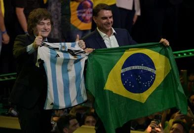 Javier Milei discursa na convenção do PL