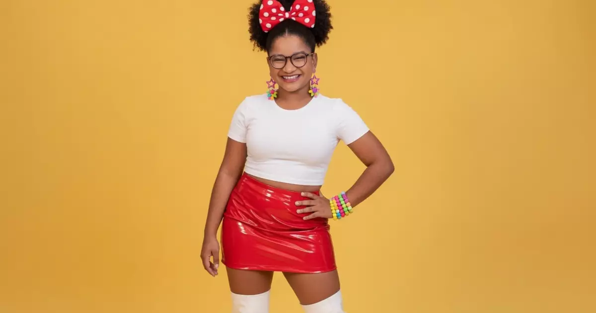 Milena ex-BBB 26 sorrindo