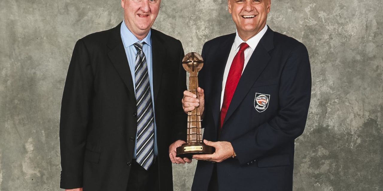 Oscar Schmidt em quadra