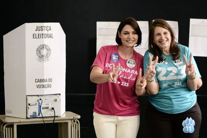 Mapa do Brasil com estados que elegeram senadoras em 2026