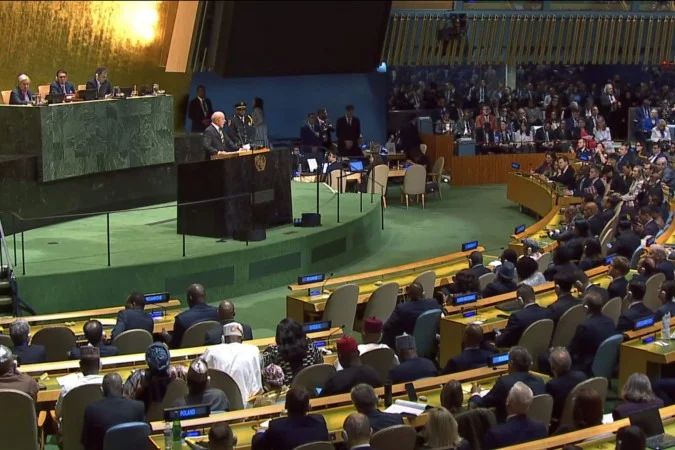 Presidente Lula discursando na Assembleia Geral da ONU