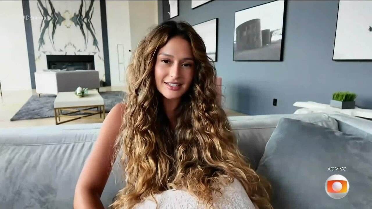 Natália Belloli em entrevista no Domingão