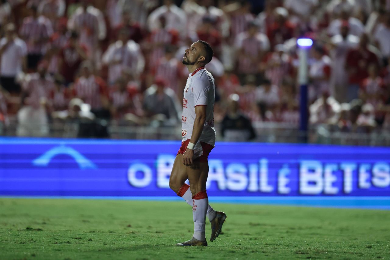Paulo Sergio em partida pelo Nautico