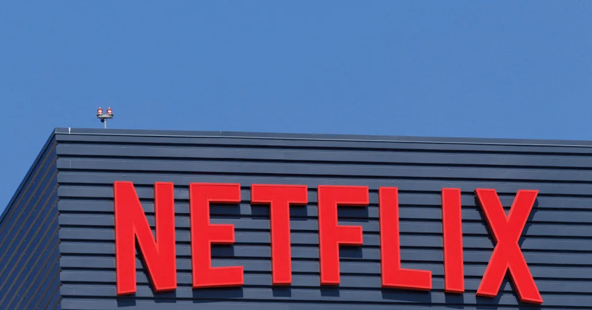 Logo da Netflix em tela de computador