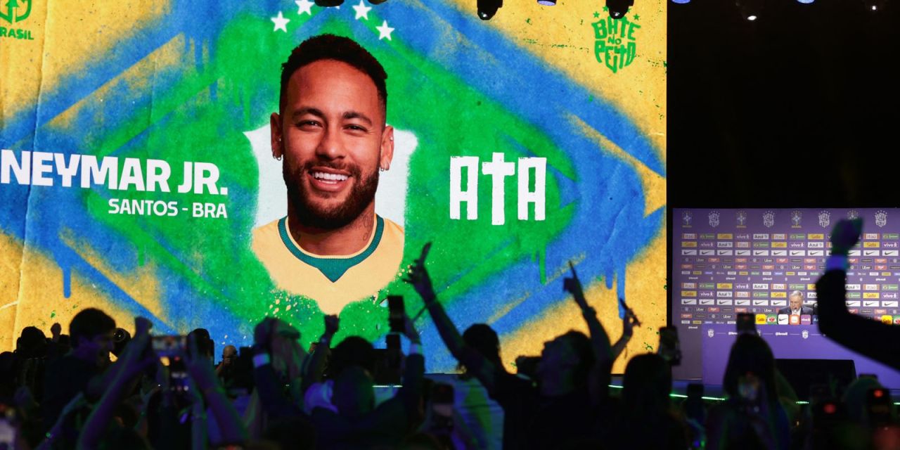 Neymar celebrando gol com a seleção brasileira