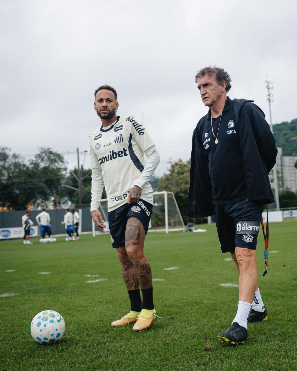 Neymar durante último treino no CT Rei Pelé