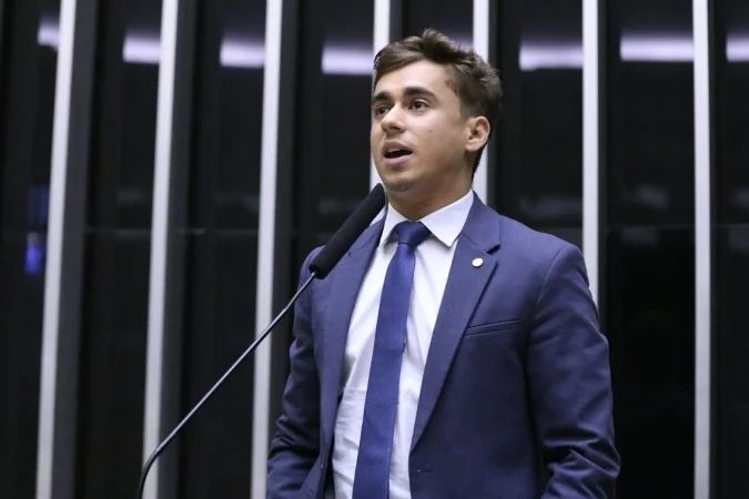 Nikolas Ferreira em vídeo nas redes sociais