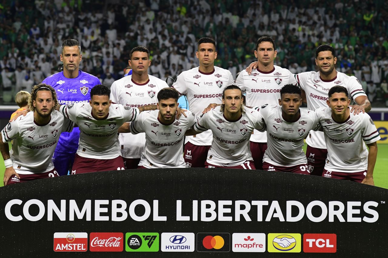 Elenco do Fluminense antes da partida contra o Palmeiras