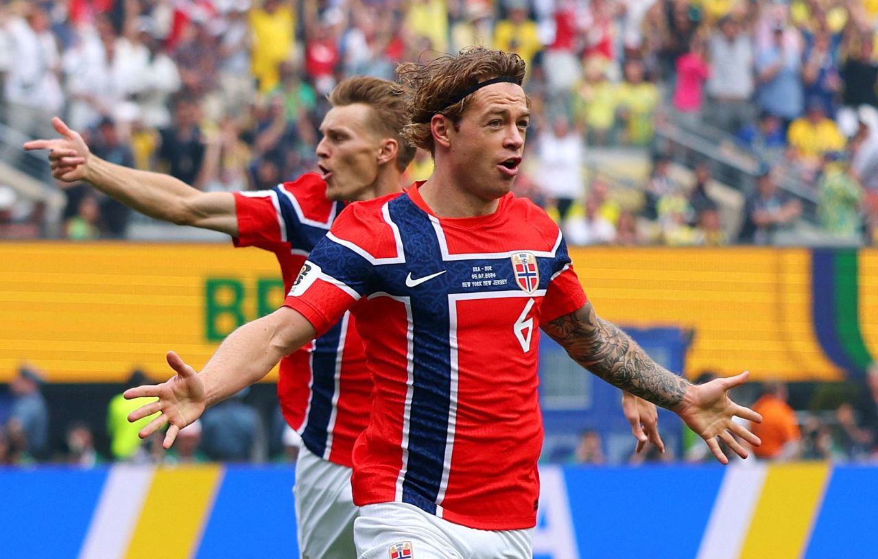 Patrick Berg comemora classificação da Noruega sobre o Brasil