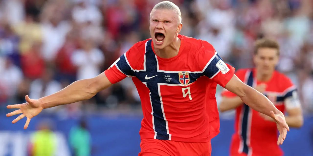 Erling Haaland comemora gol contra o Iraque