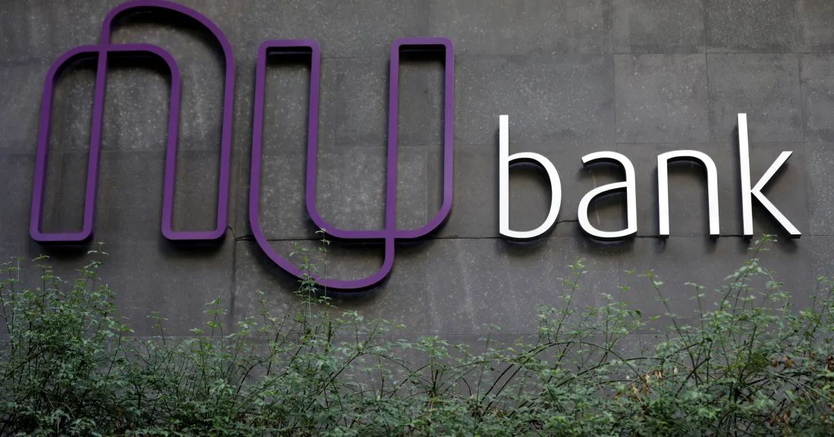 Notificação do Nubank exibida em celular