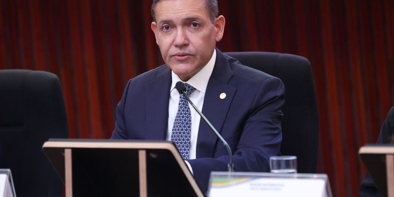 Ministro Kassio Nunes Marques no plenário do TSE