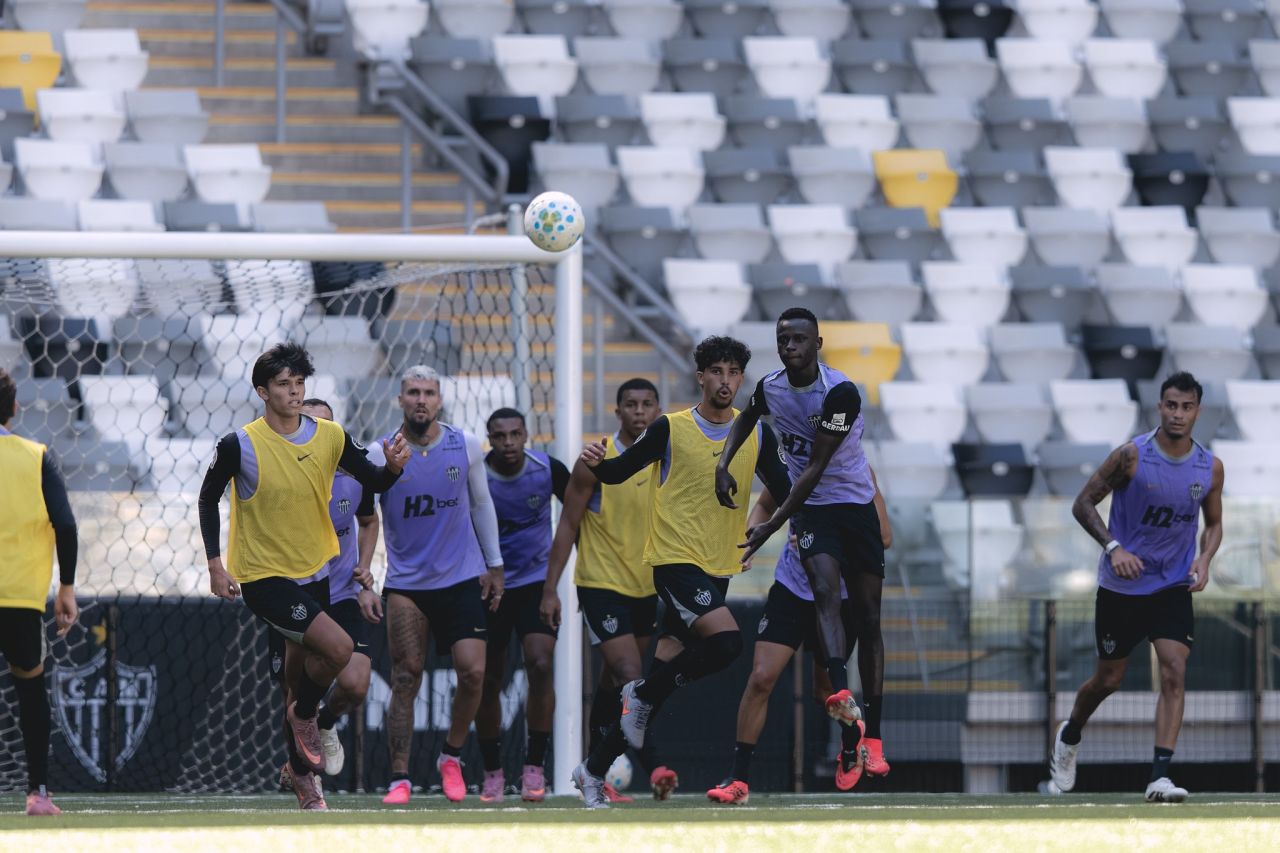 Atlético em jogo-treino na Cidade do Galo