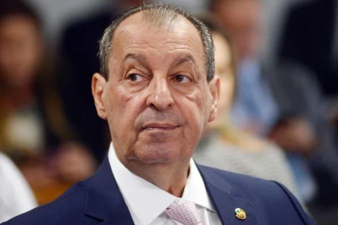 Senador Omar Aziz em pronunciamento