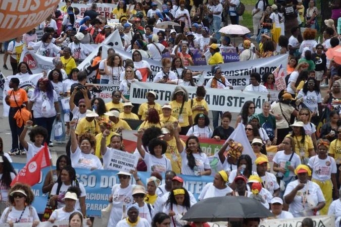 Coletiva da ONU Mulheres sobre propostas para mulheres