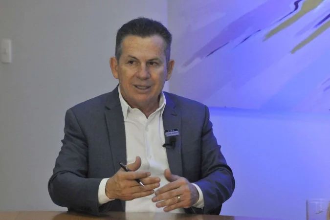 Mauro Mendes em evento público