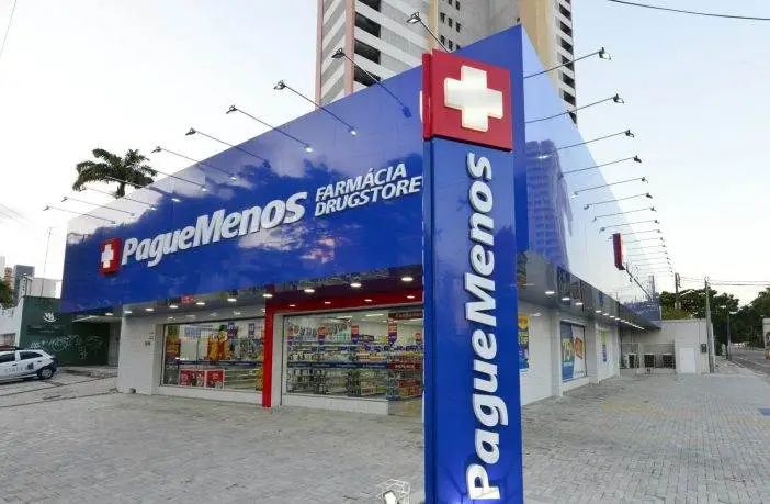 fachada de farmácia Pague Menos