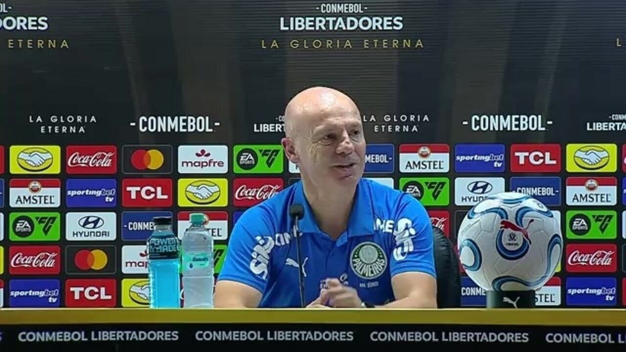 Carlos Miguel defendendo pênalti decisivo