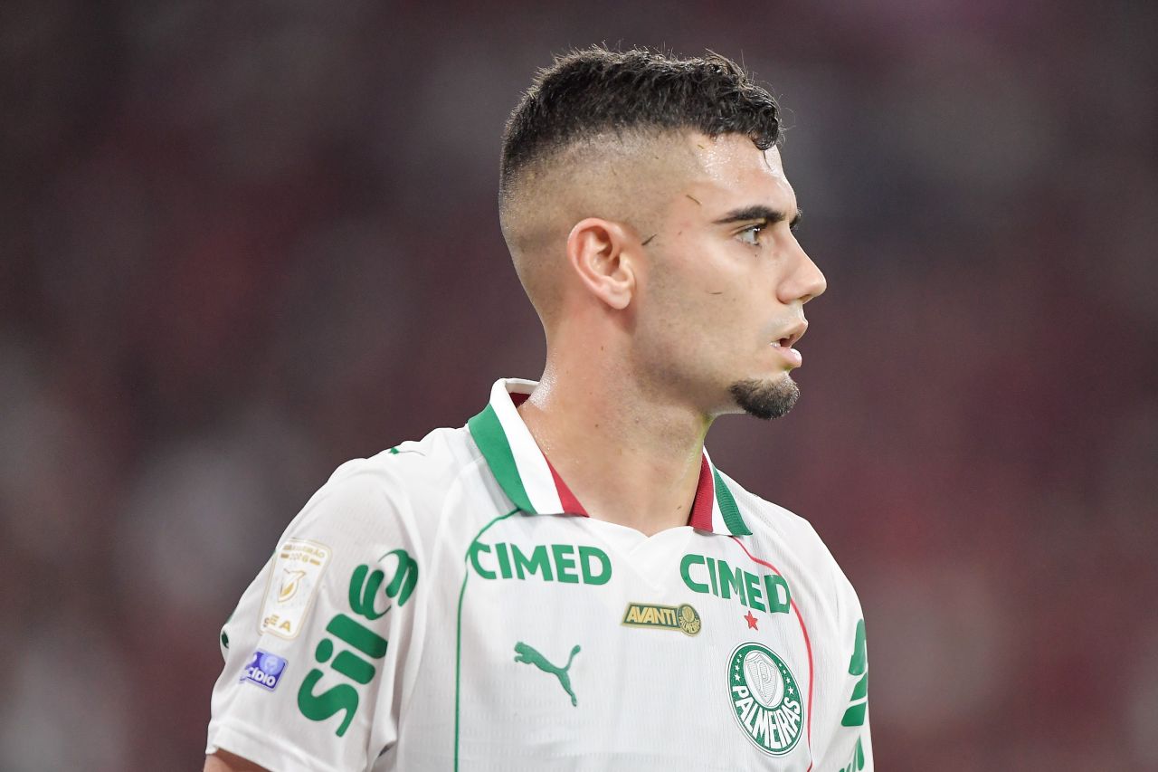 Andreas Pereira em ação no Maracanã