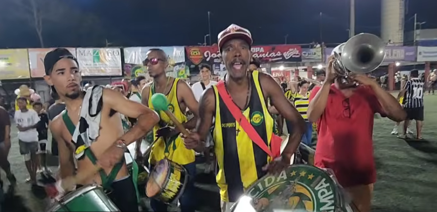 Pampas comemora título da Copa Barcelona nos pênaltis contra Conta Forte