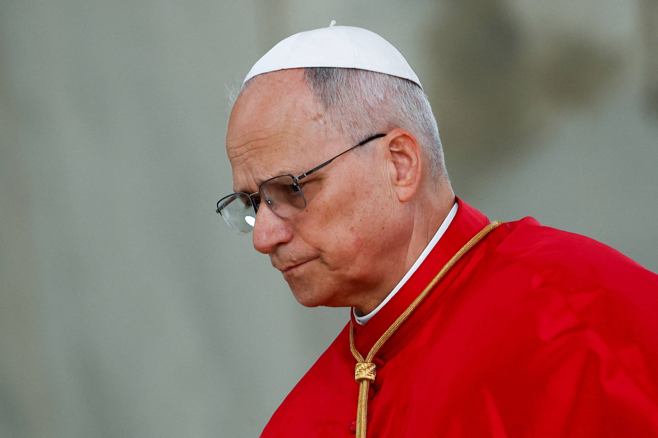 Papa Leão 14 em pronunciamento a bordo de avião