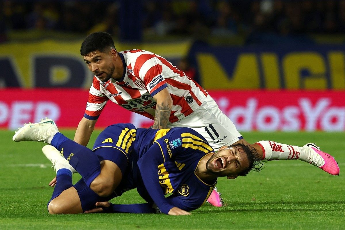 Leandro Paredes durante partida pelo Boca Juniors