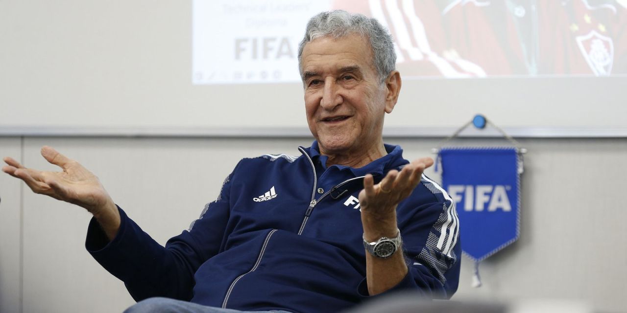 Carlos Alberto Parreira, técnico de futebol