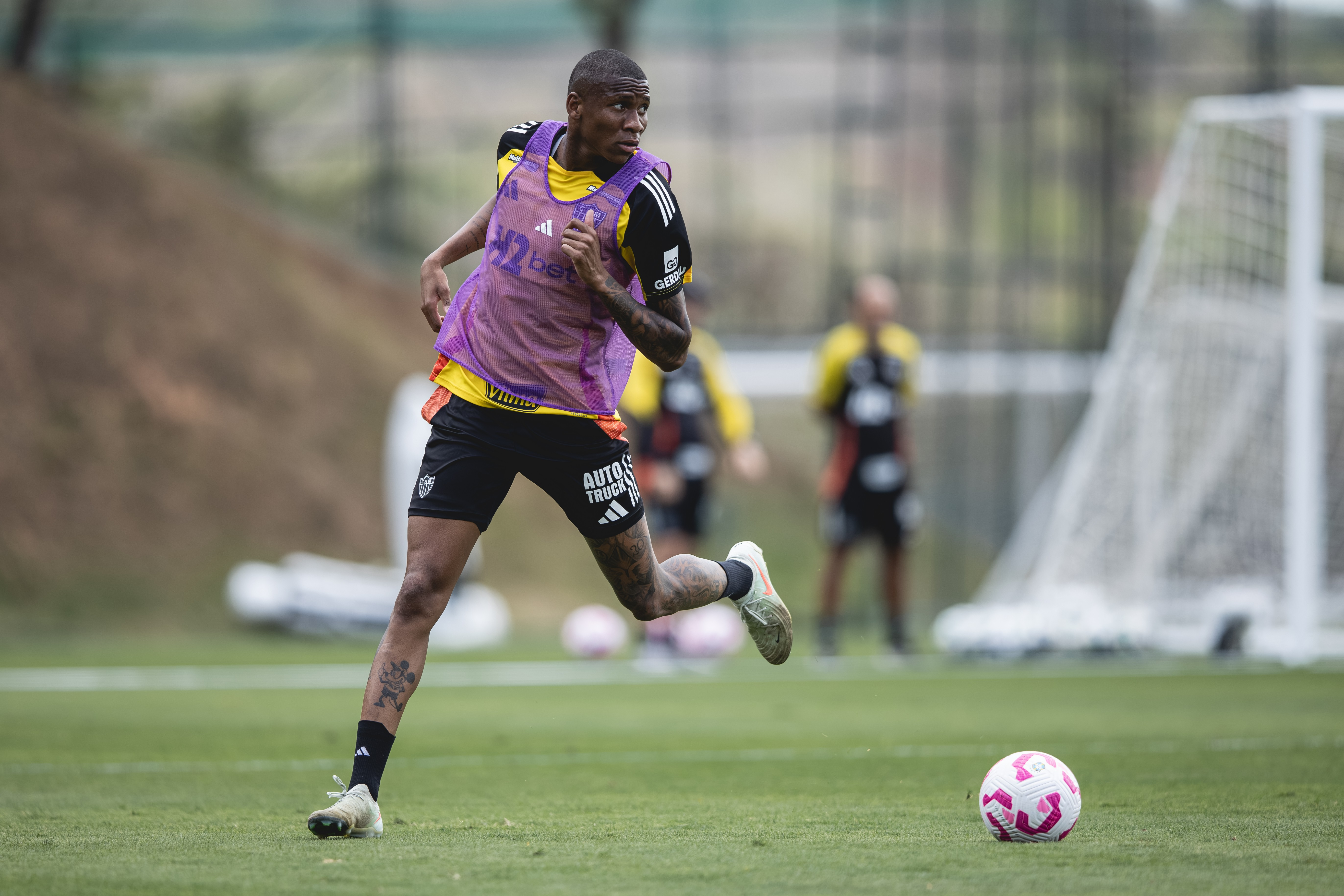 Patrick em treino do Atlético-MG