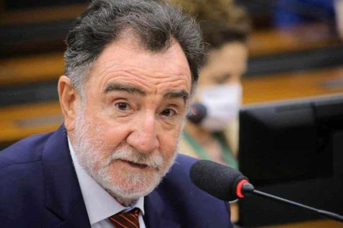 Patrus Ananias em evento político