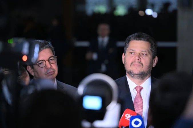 Plenário do Senado em sessão sobre a PEC dos agentes