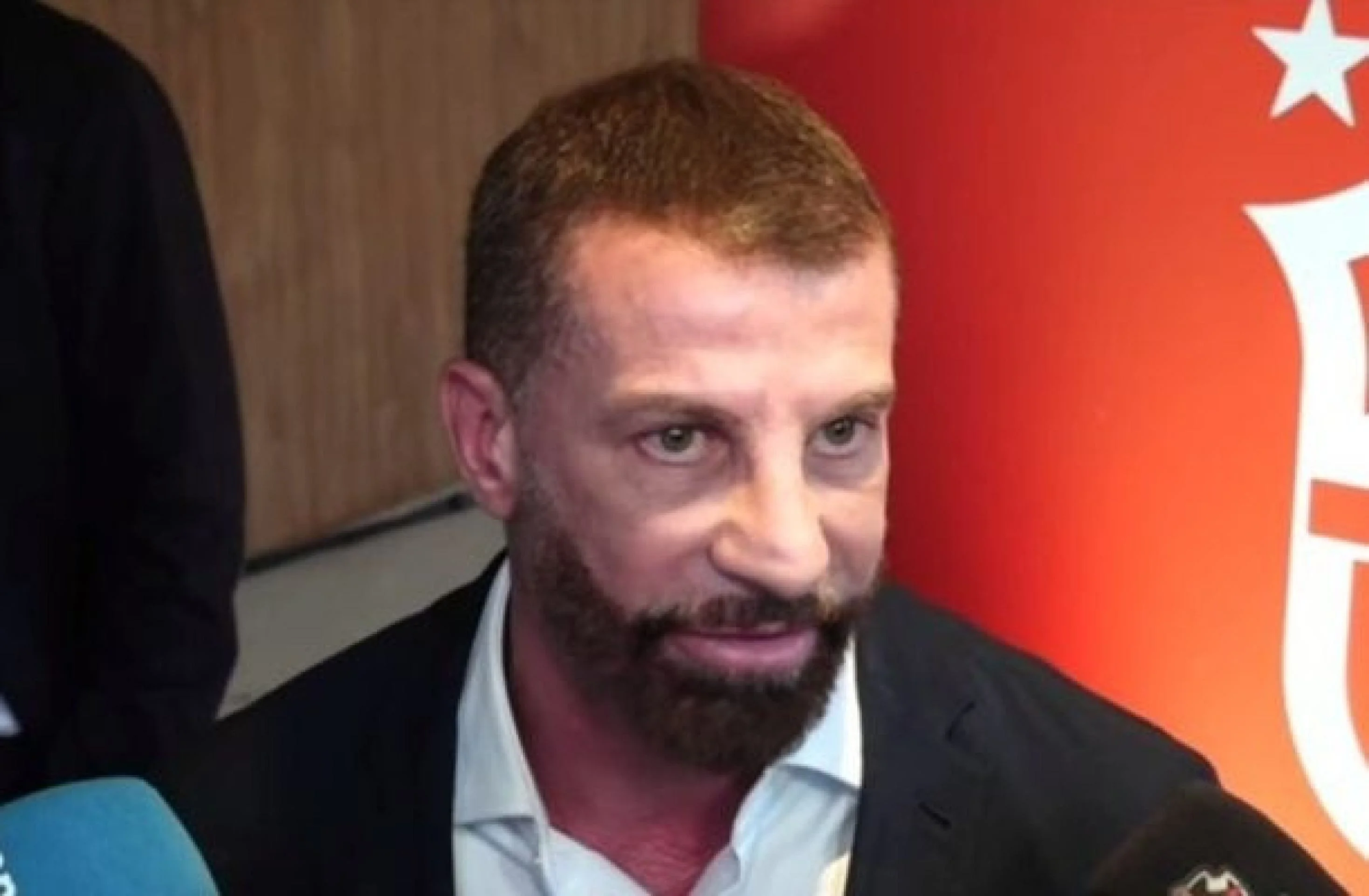 Pedrinho se manifestando durante reunião na CBF