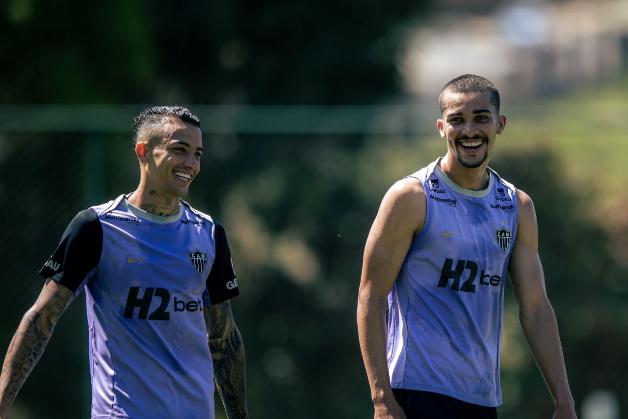 Pedro Lemos em treino do Atlético-MG