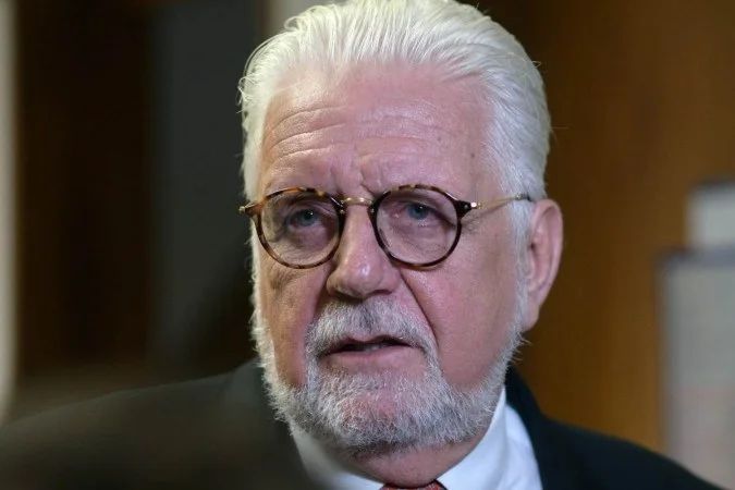 Jaques Wagner em sessão no Senado