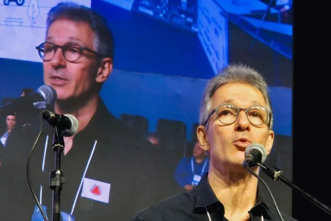 Romeu Zema em evento público