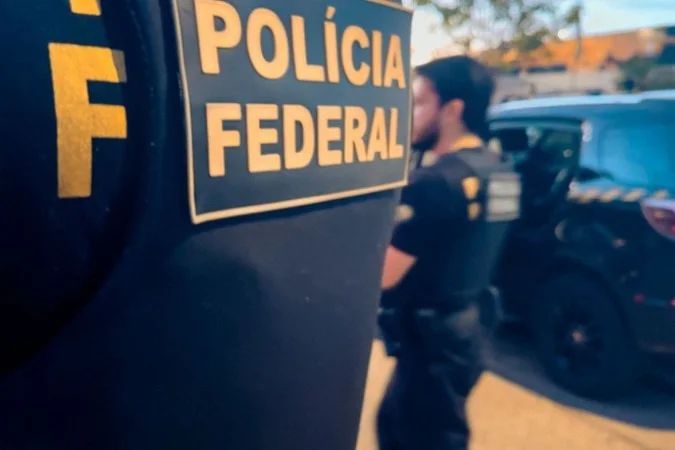 Viatura da Polícia Federal em operação