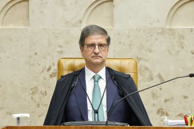 Documentos periciais sobre joias sauditas