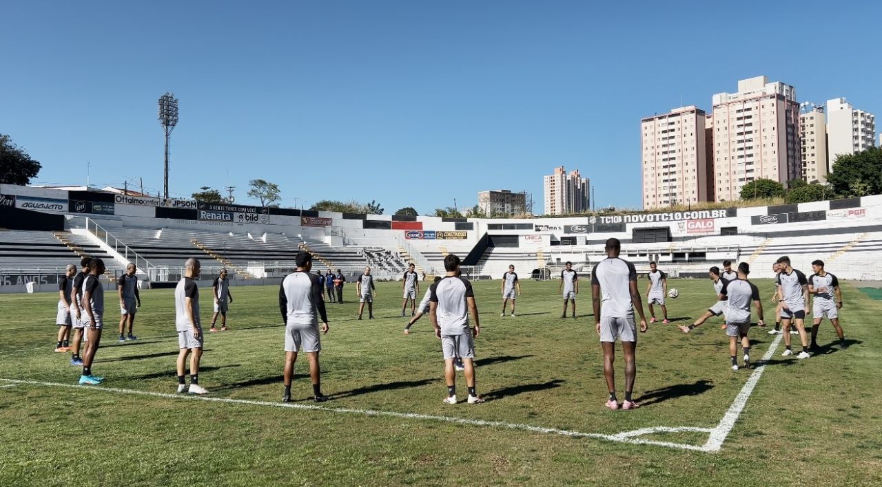Treino da Ponte Preta no Majestoso