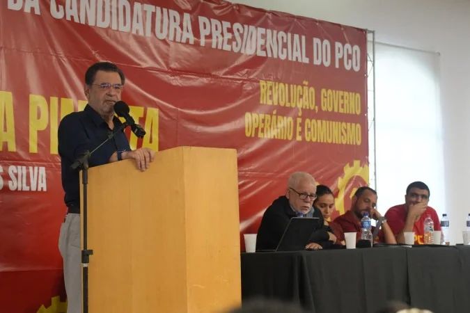 Rui Costa Pimenta durante ato político