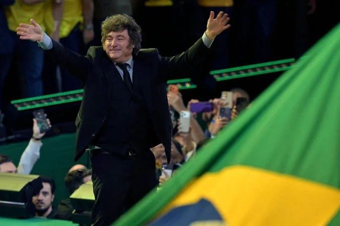 Javier Milei em convenção do PL