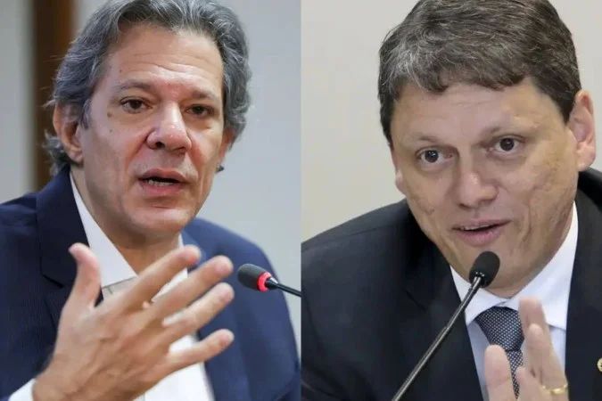 Tarcísio de Freitas em evento oficial
